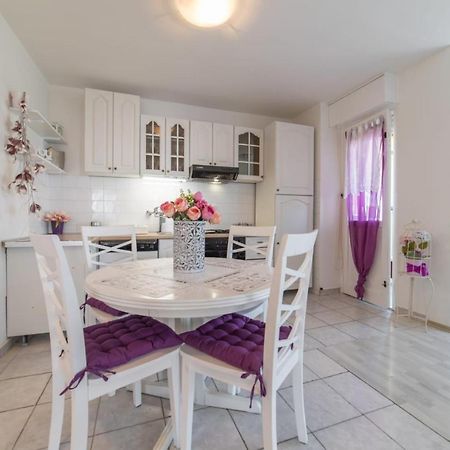 Strawberry Appartement Split Buitenkant foto