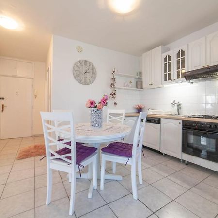 Strawberry Appartement Split Buitenkant foto
